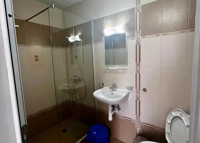 бербатови 2 Konukevi Ravda